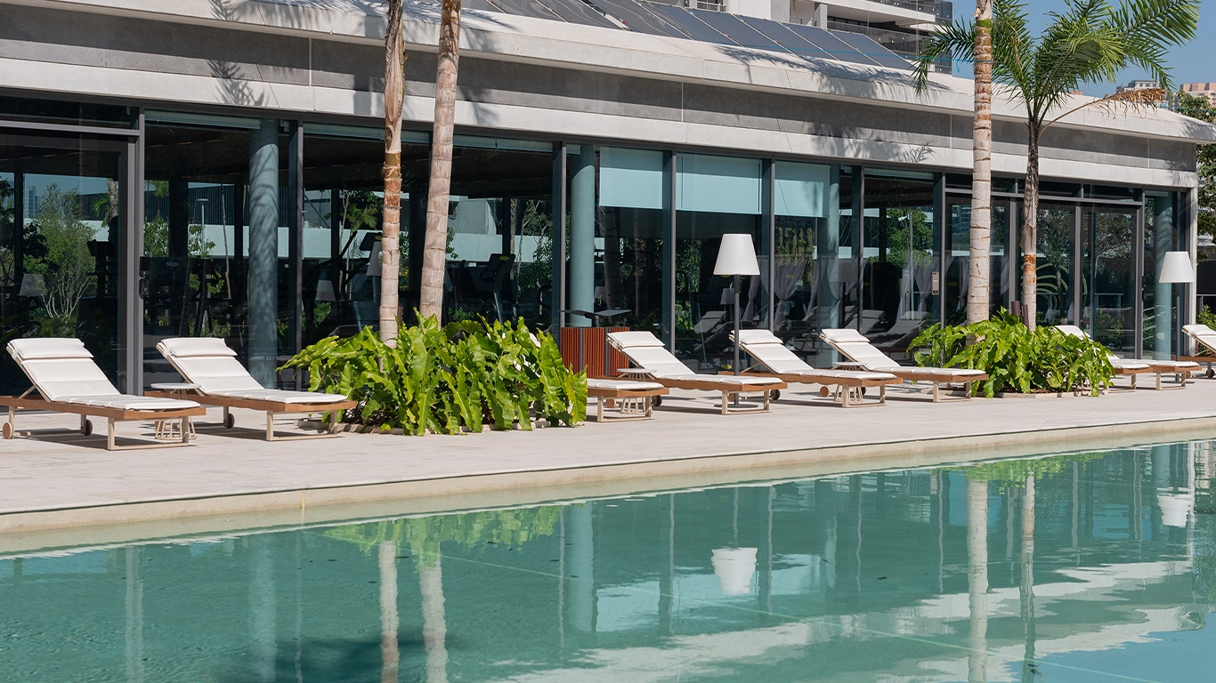 Piscina_01